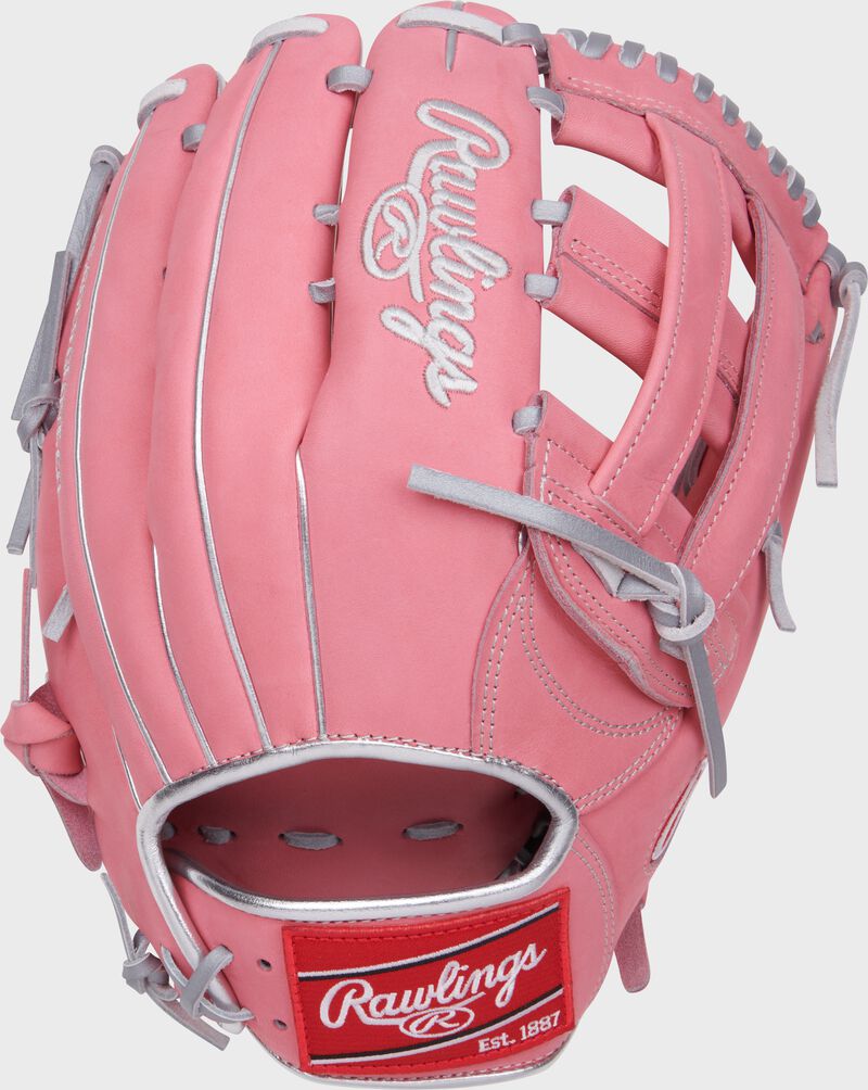Fernando Tatís Jr. Heart of the Hide Outfield Glove