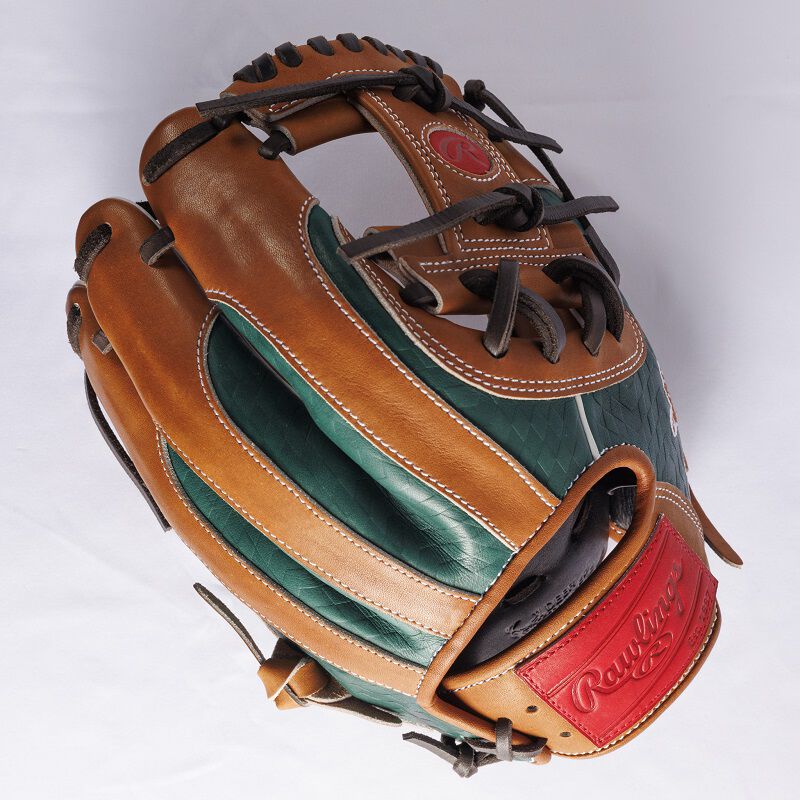 Exclusive Gingerbread Heart of the Hide 11.5" Infield Glove, Right Hand Throw