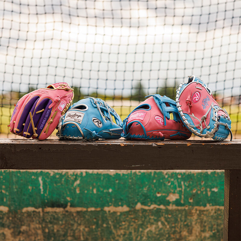 Exclusive Heart of the Hide ContoUR Fit Outfield Glove, Right Hand Throw