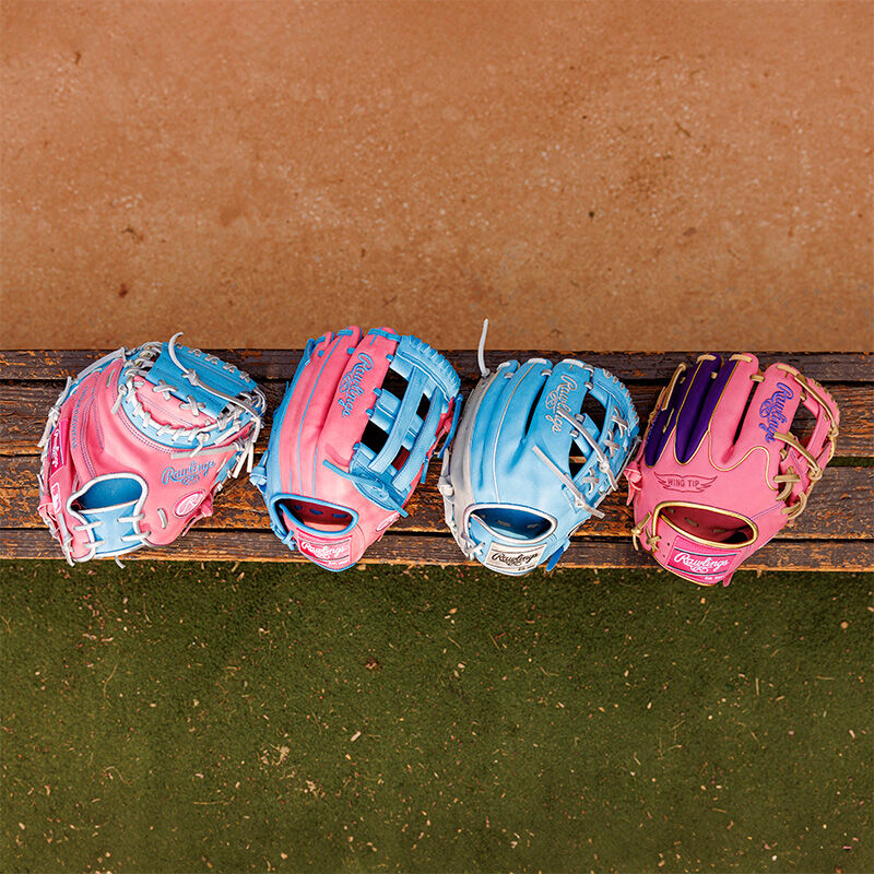 Exclusive Heart of the Hide ContoUR Fit Outfield Glove, Right Hand Throw