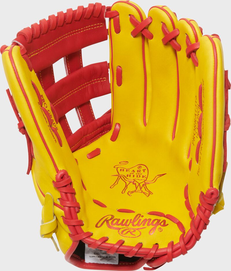 Ronald Acuña Jr. Heart of the Hide Outfield Glove, Right Hand Throw
